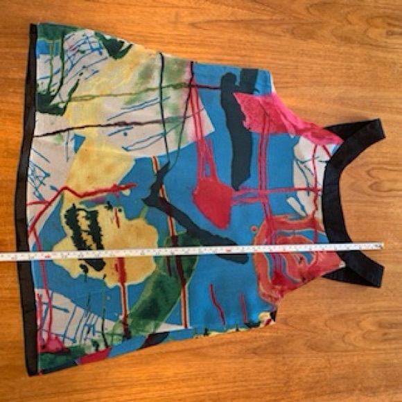 Sleeveless colourful shirt. Size medium. Measurements in photos. - Picture 4 of 7